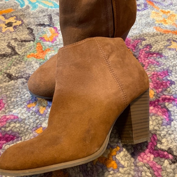 Booties - Picture 3 of 5